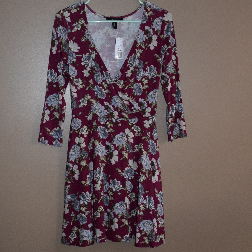 Forever 21 Plum Floral Dress 3/4 Sleeve
